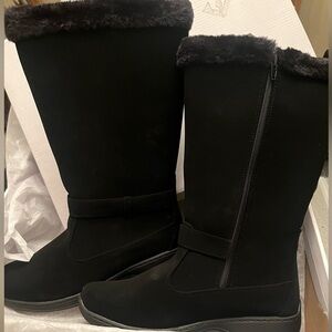Tundra women's black waterproof boots 9 SARA
